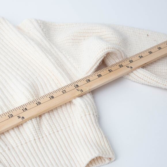 TOCCIN X RTR Off-white Solid Beach Cardigan - Picture 8 of 9